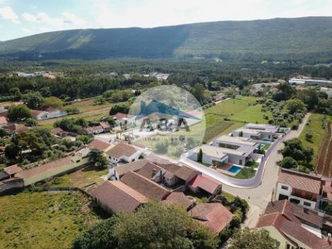 Exclusivo Empreendimento com Vista Serra, a 5 Minutos de Alcobaça