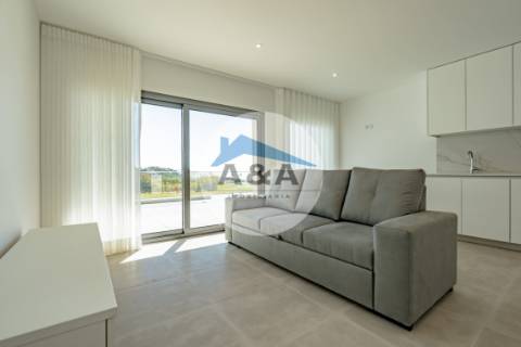 T1 Novo com Vista Mar + Licença AL , Nazaré