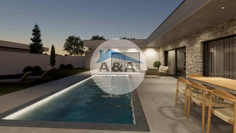 Conjunto de Moradias Térreas Independentes com Piscina, "Key-ready"