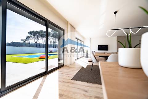 Viva de forma inteligente e eficiente em termos energéticos com aquecimento solar e piso radiante