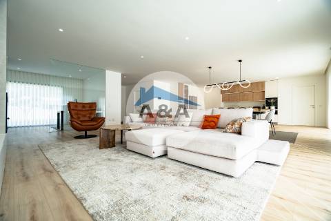 Viva de forma inteligente e eficiente em termos energéticos com aquecimento solar e piso radiante