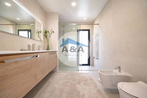 Viva de forma inteligente e eficiente em termos energéticos com aquecimento solar e piso radiante