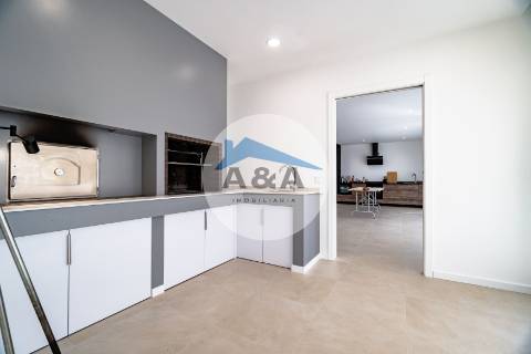 Viva de forma inteligente e eficiente em termos energéticos com aquecimento solar e piso radiante