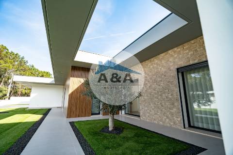 Viva de forma inteligente e eficiente em termos energéticos com aquecimento solar e piso radiante