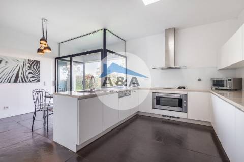 Villa Exclusiva de Arquitetura Contemporânea inserida na Natureza do Bom Sucesso Resort