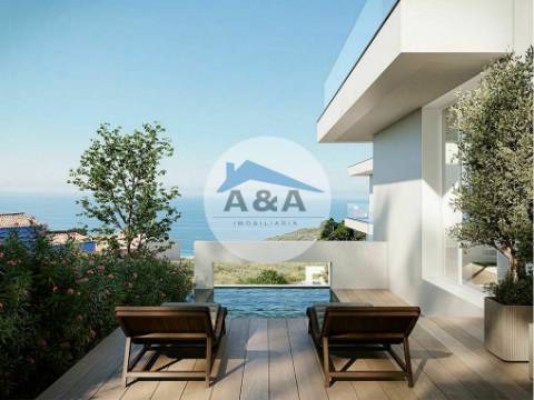 Villa com Piscina e Vista Mar na Praia da Nazaré