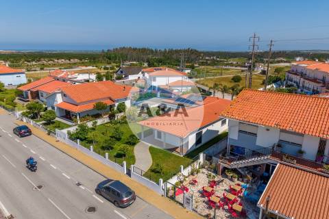 Moradia Térrea Semi-nova com Elevada Eficiência Energética a Apenas 2 Minutos da Praia da Vieira