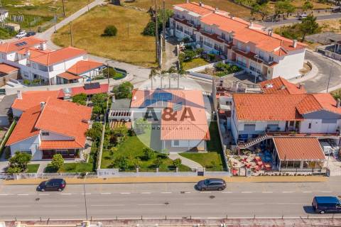 Moradia Térrea Semi-nova com Elevada Eficiência Energética a Apenas 2 Minutos da Praia da Vieira