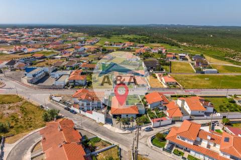 Moradia Térrea Semi-nova com Elevada Eficiência Energética a Apenas 2 Minutos da Praia da Vieira