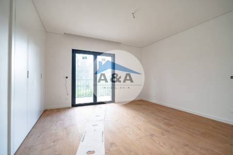 Moradia Contemporânea com Vista Mar em Buarcos – Figueira da Foz