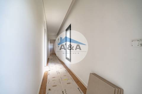 Moradia Contemporânea com Vista Mar em Buarcos – Figueira da Foz
