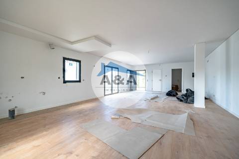 Moradia Contemporânea com Vista Mar em Buarcos – Figueira da Foz