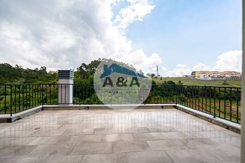 Moradia Contemporânea com Vista Mar em Buarcos – Figueira da Foz