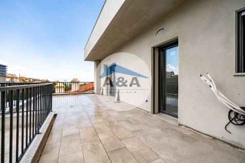 Moradia Contemporânea com Vista Mar em Buarcos – Figueira da Foz