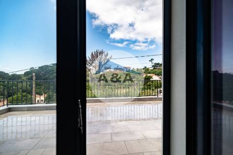 Moradia Contemporânea com Vista Mar em Buarcos – Figueira da Foz