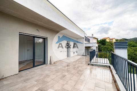 Moradia Contemporânea com Vista Mar em Buarcos – Figueira da Foz