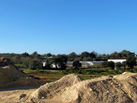 Herdade com Hotel Rural em construção em Albufeira