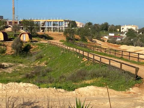 Herdade com Hotel Rural em construção em Albufeira