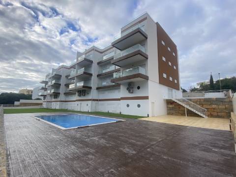 Luxuosa Penthouse com espetacular vista para o mar e praia