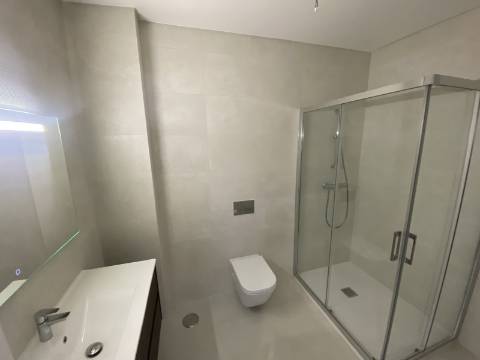 Luxuosa Penthouse com espetacular vista para o mar e praia