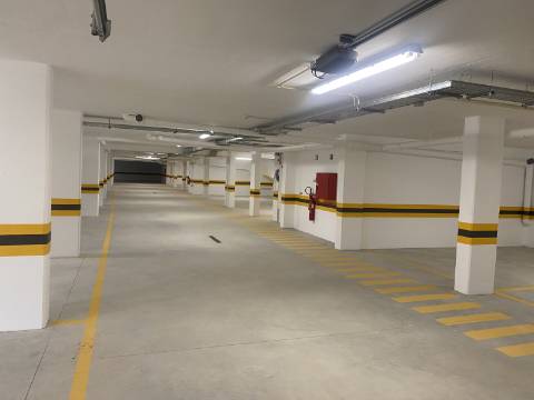 Luxuosa Penthouse com espetacular vista para o mar e praia