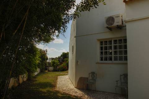 Ampla moradia no campo muito bonita em Albufeira