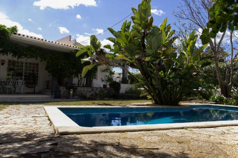 Ampla moradia no campo muito bonita em Albufeira