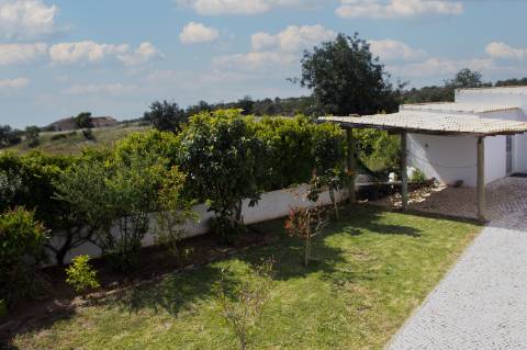 Ampla moradia no campo muito bonita em Albufeira