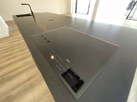 MAGNIFICA MORADIA T4 COM PISCINA E VISTA MAR