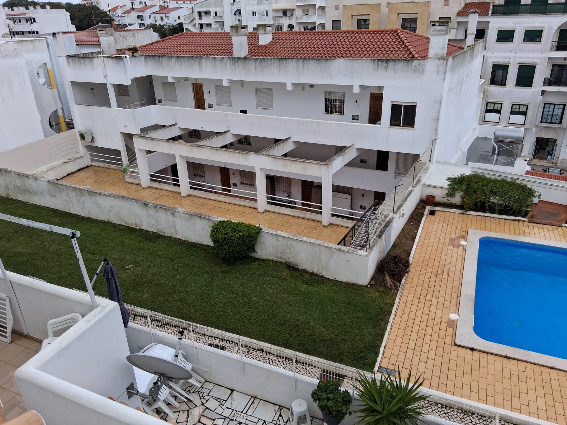 Apartamento com 2 quartos em Albufeira