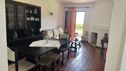 Apartamento T2 a escassos metros da praia do Forte de S. João em Albufeira
