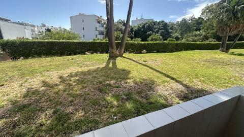 Apartamento T2 a escassos metros da praia do Forte de S. João em Albufeira