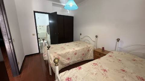 Apartamento T2 a escassos metros da praia do Forte de S. João em Albufeira