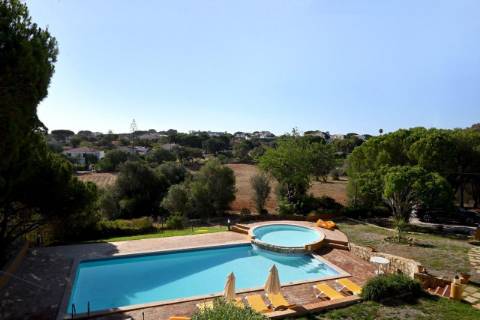 moradia T5 com piscina