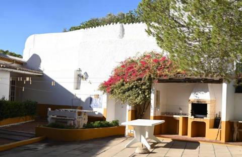 moradia T5 com piscina