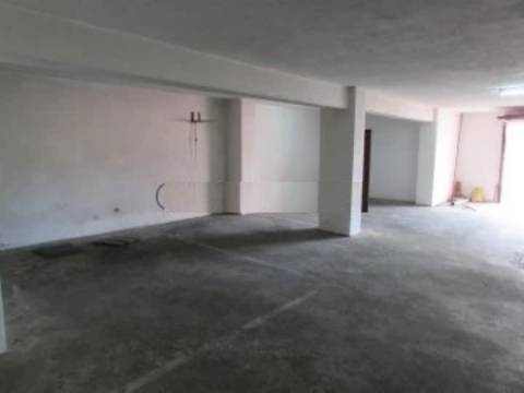 Garagem  Venda em Oliveira, São Paio e São Sebastião,Guimarães