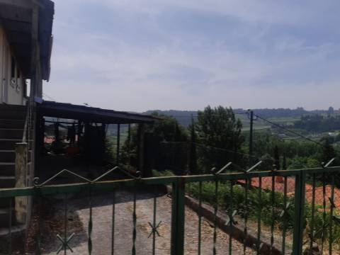 Moradia T2 Venda em Vila Cova da Lixa e Borba de Godim,Felgueiras