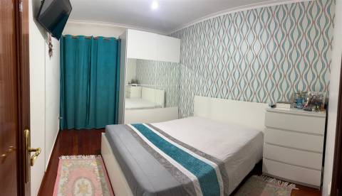 Moradia T4 Venda em Sendim,Felgueiras