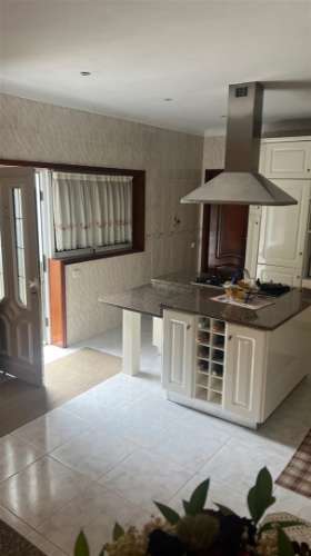 Moradia T4 Venda em Sendim,Felgueiras