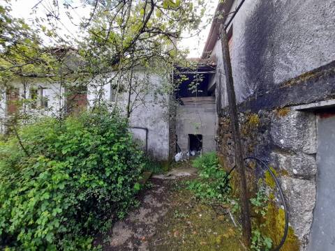 Moradia T4 Venda em Rego,Celorico de Basto