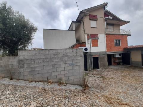 Prédio T4 Venda em Mirandela,Mirandela