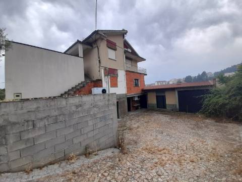 Prédio T4 Venda em Mirandela,Mirandela