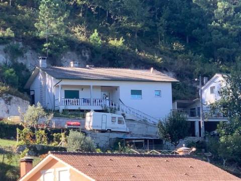 Moradia T3 Venda em Reriz e Gafanhão,Castro Daire