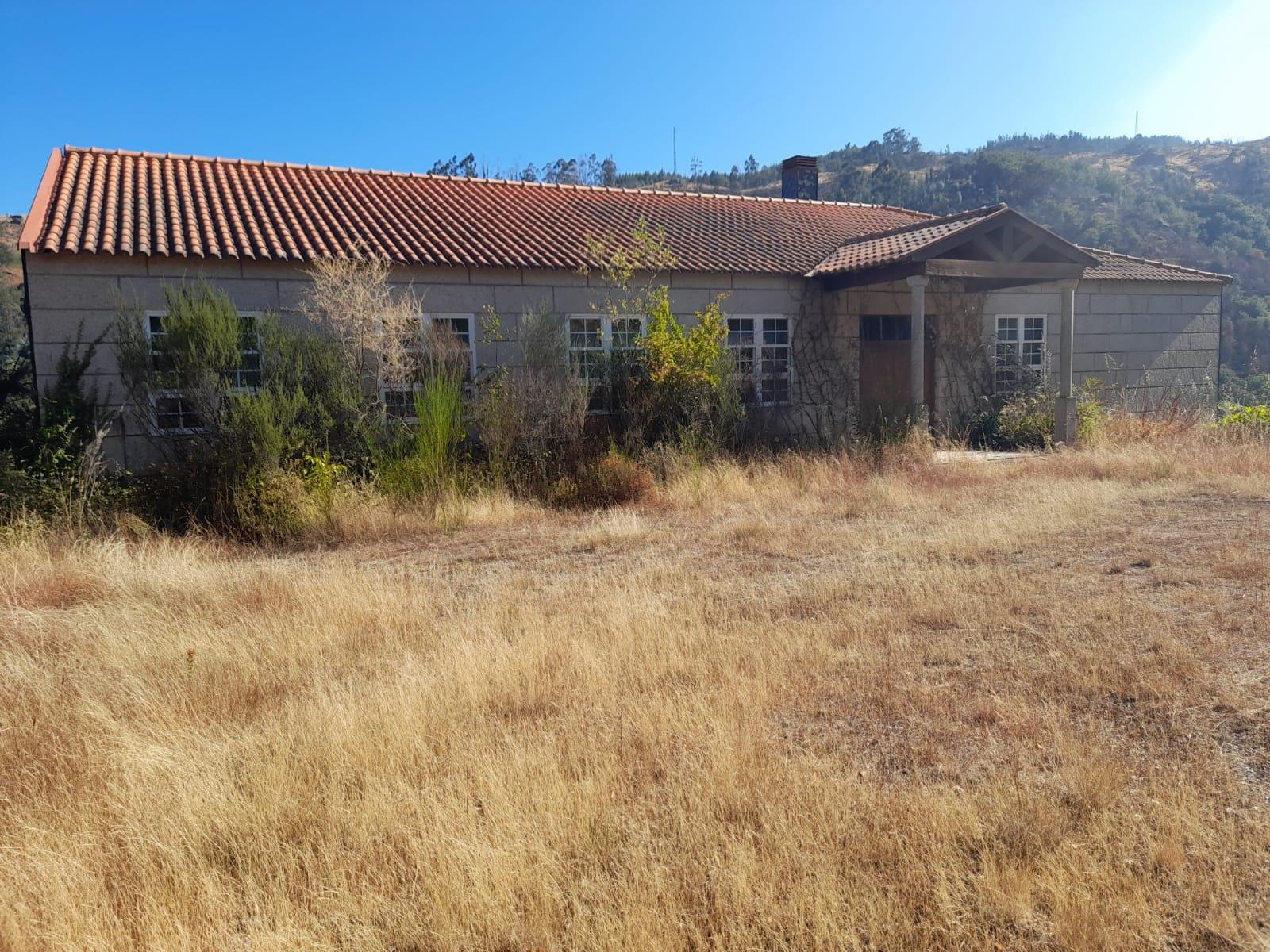 Quinta T5 Venda em Loivos do Monte,Baião