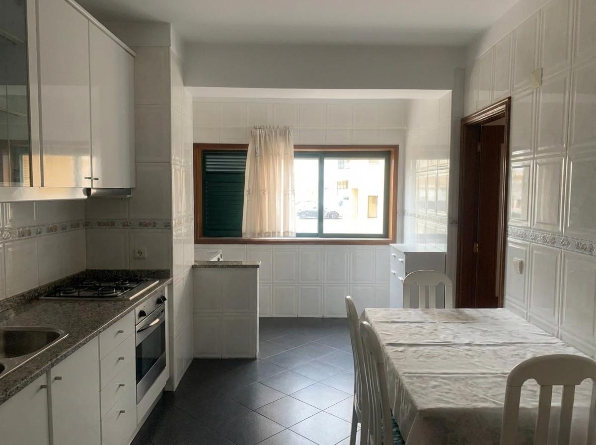 Apartamento T2 Venda em Esmeriz e Cabeçudos,Vila Nova de Famalicão