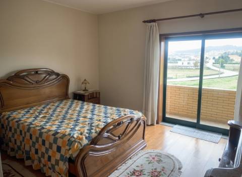 Apartamento T2 Venda em Esmeriz e Cabeçudos,Vila Nova de Famalicão