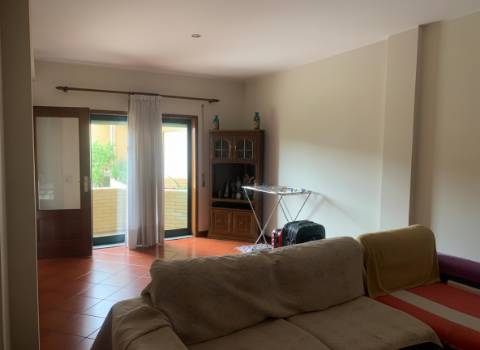 Apartamento T2 Venda em Esmeriz e Cabeçudos,Vila Nova de Famalicão