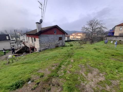 Moradia T3 Venda em Vila Boa de Quires e Maureles,Marco de Canaveses