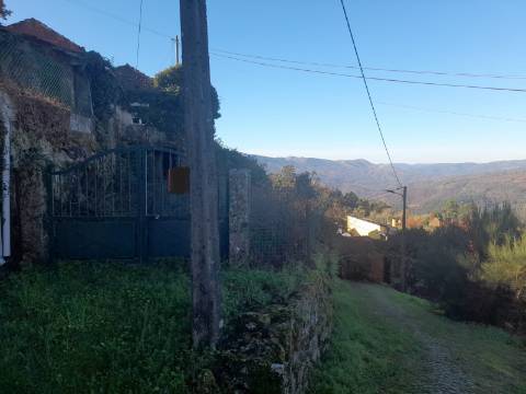 Moradia T3 Venda em Reriz e Gafanhão,Castro Daire