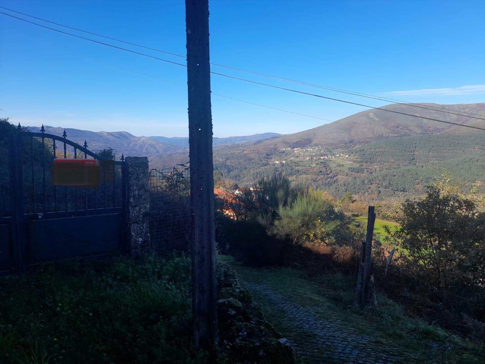 Moradia T3 Venda em Reriz e Gafanhão,Castro Daire